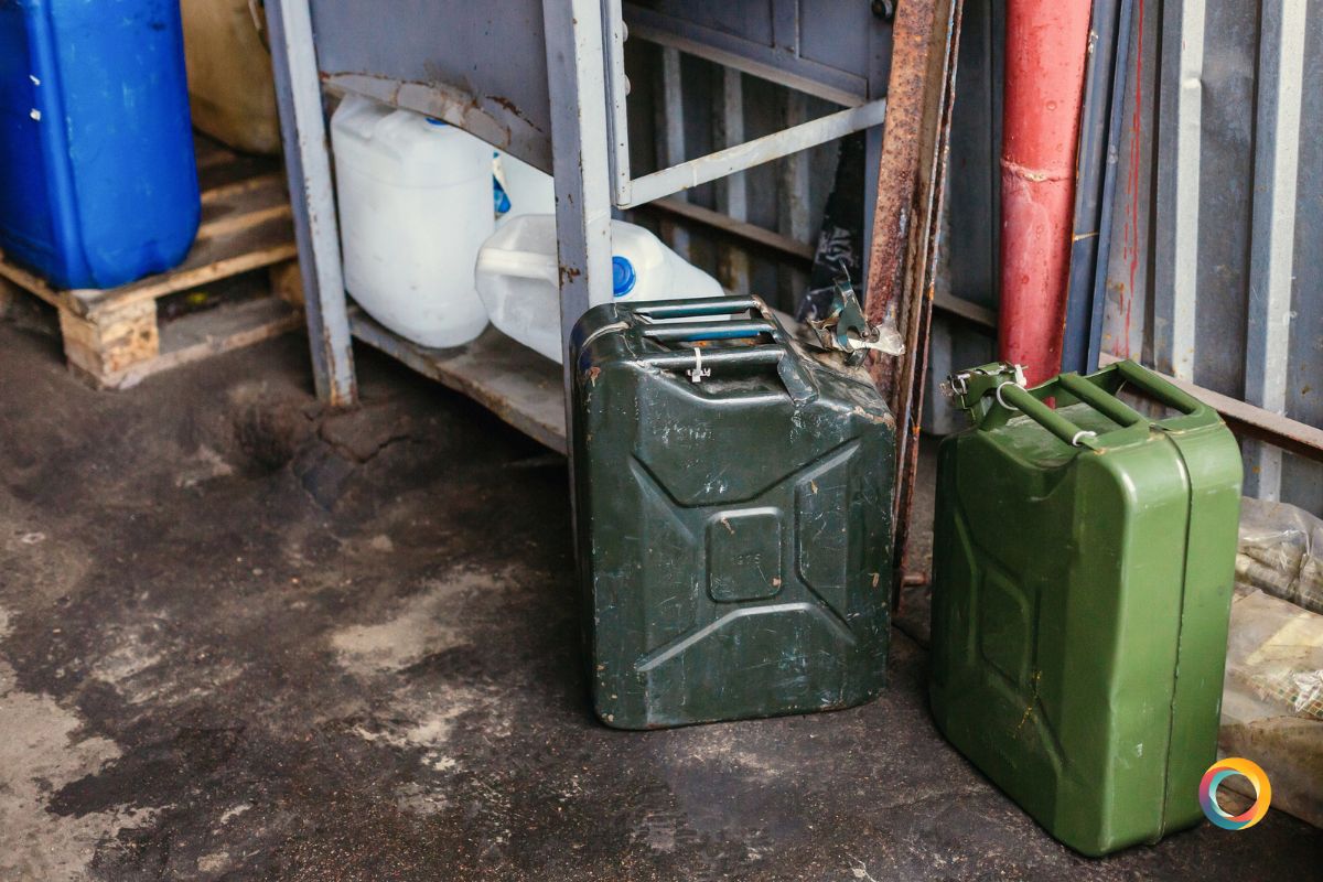 Petroleum an der Tankstelle kaufen: So geht's richtig